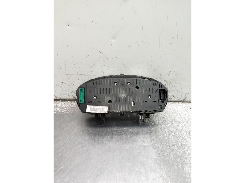 Recambio de cuadro instrumentos para volkswagen polo (9n3) advance referencia OEM IAM 6Q0920823  