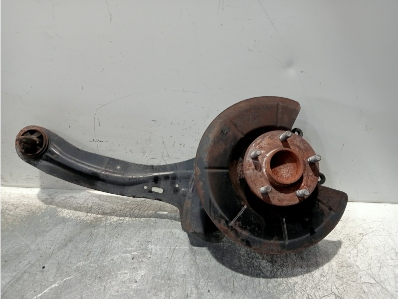 Recambio de mangueta trasera izquierda para ford focus c-max (cap) trend (d) referencia OEM IAM 3M515A969GF  