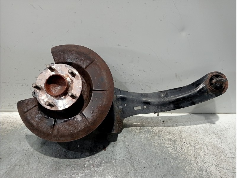 Recambio de mangueta trasera derecha para ford focus c-max (cap) trend (d) referencia OEM IAM 3M515A968GF  