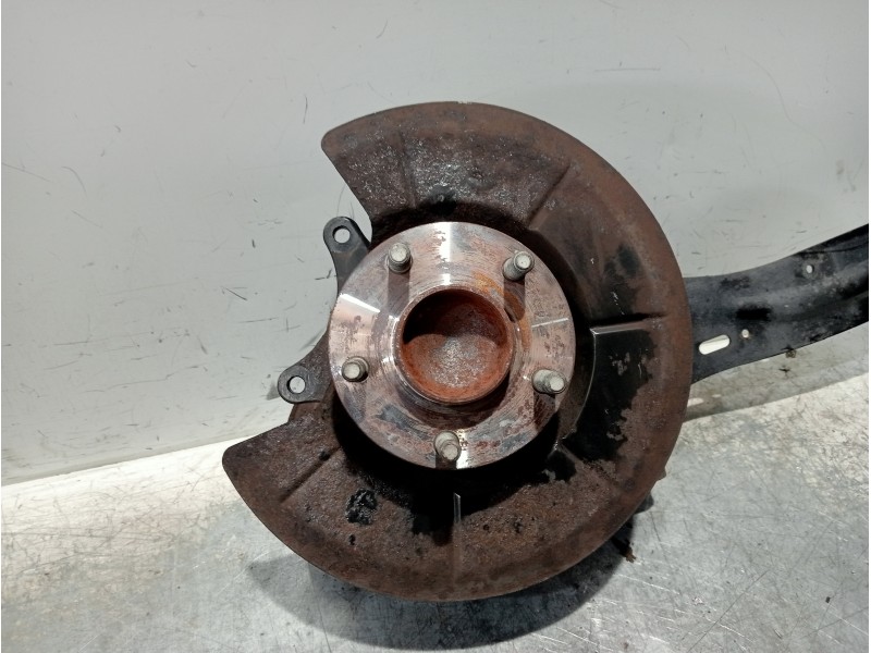 Recambio de mangueta trasera derecha para ford focus c-max (cap) trend (d) referencia OEM IAM 3M515A968GF  