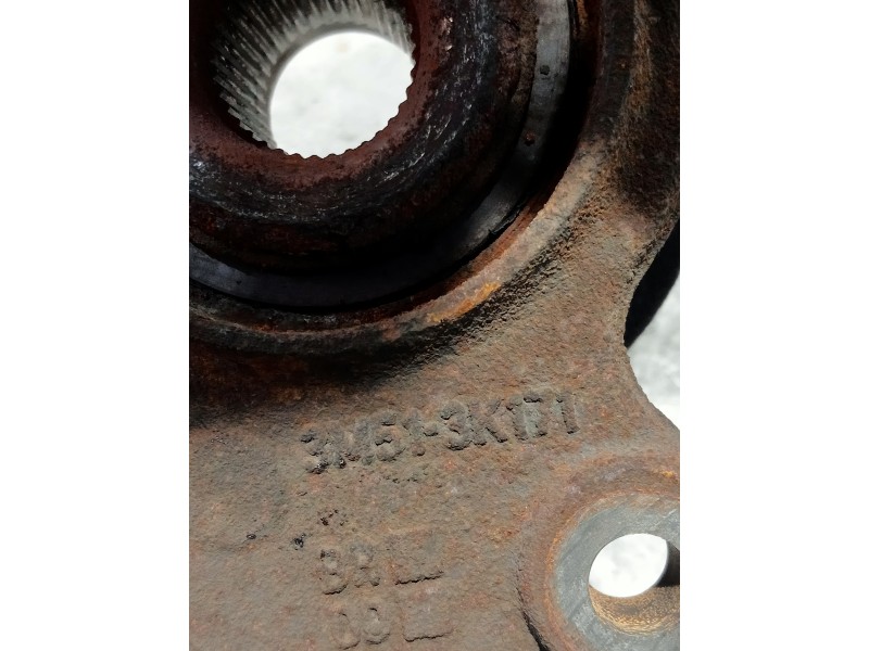 Recambio de mangueta delantera izquierda para ford focus c-max (cap) trend (d) referencia OEM IAM 3M513K171  