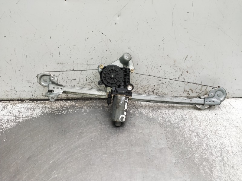 Recambio de elevalunas trasero derecho para mercedes clase e (w210) berlina 230 (210.037) referencia OEM IAM 0130821672  