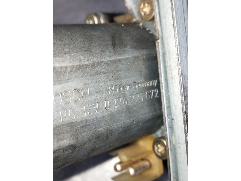 Recambio de elevalunas trasero derecho para mercedes clase e (w210) berlina 230 (210.037) referencia OEM IAM 0130821672  