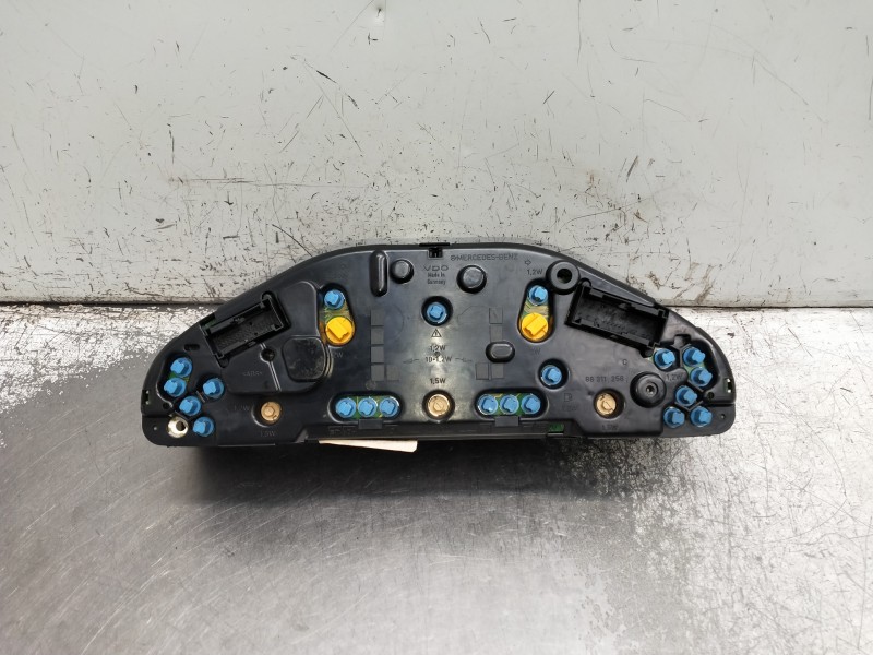 Recambio de cuadro instrumentos para mercedes clase e (w210) berlina 230 (210.037) referencia OEM IAM 2105404947  