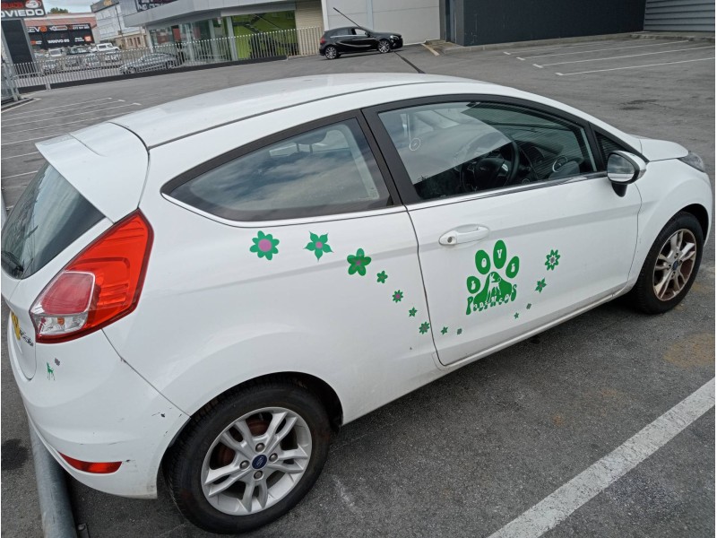 ford fiesta (ccn) del año 2014