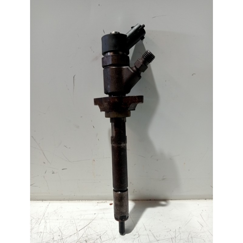 Recambio de inyector para ford focus c-max (cap) trend (d) referencia OEM IAM 606680 0445110239 683301190311