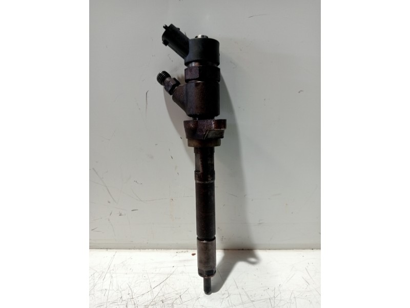Recambio de inyector para ford focus c-max (cap) trend (d) referencia OEM IAM 606680 0445110239 683301190311