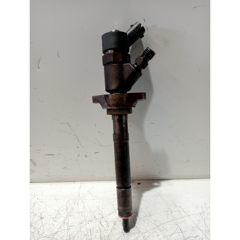 Recambio de inyector para ford focus c-max (cap) trend (d) referencia OEM IAM 606680 0445110239 683301283512