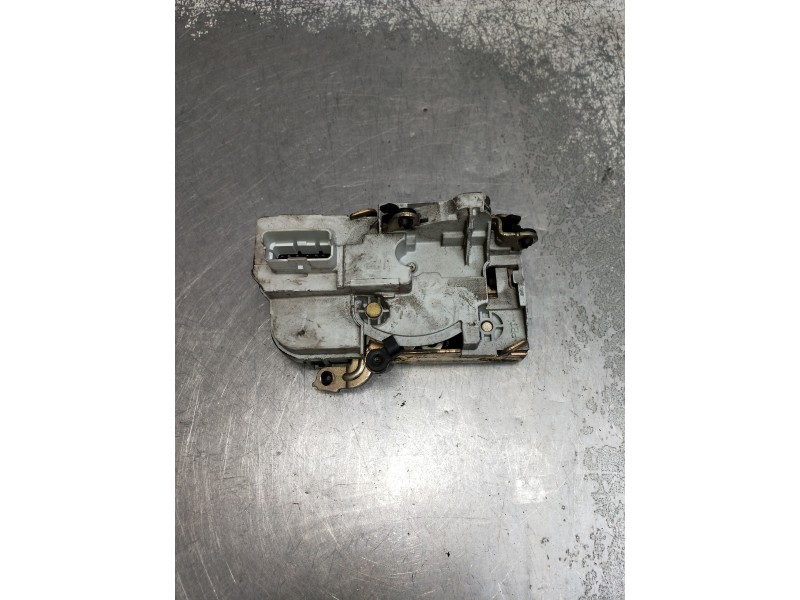 Recambio de motor cierre centralizado delantero derecho para peugeot 406 break (s1/s2) sr pack referencia OEM IAM   