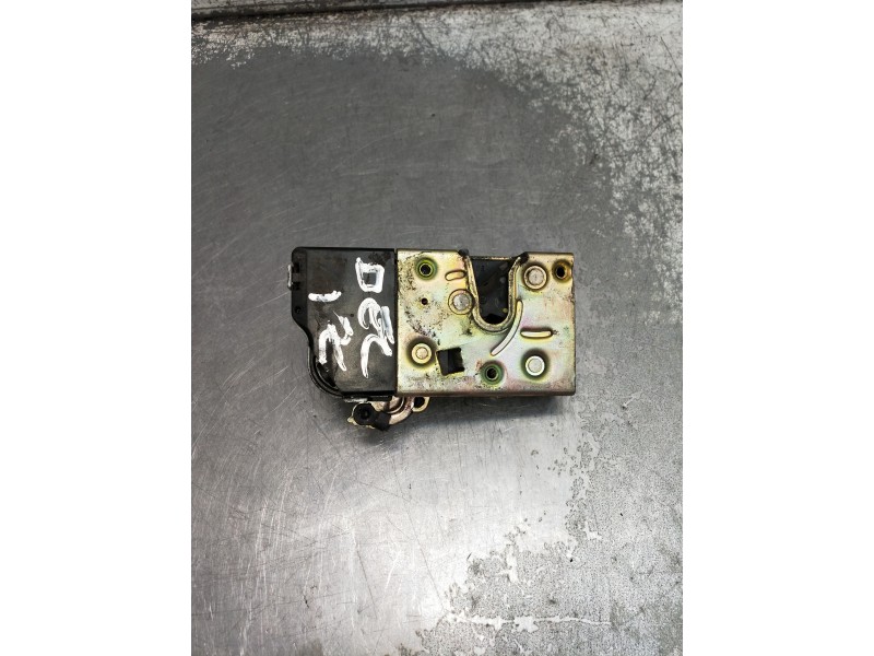 Recambio de motor cierre centralizado delantero izquierdo para peugeot 406 break (s1/s2) sr pack referencia OEM IAM   