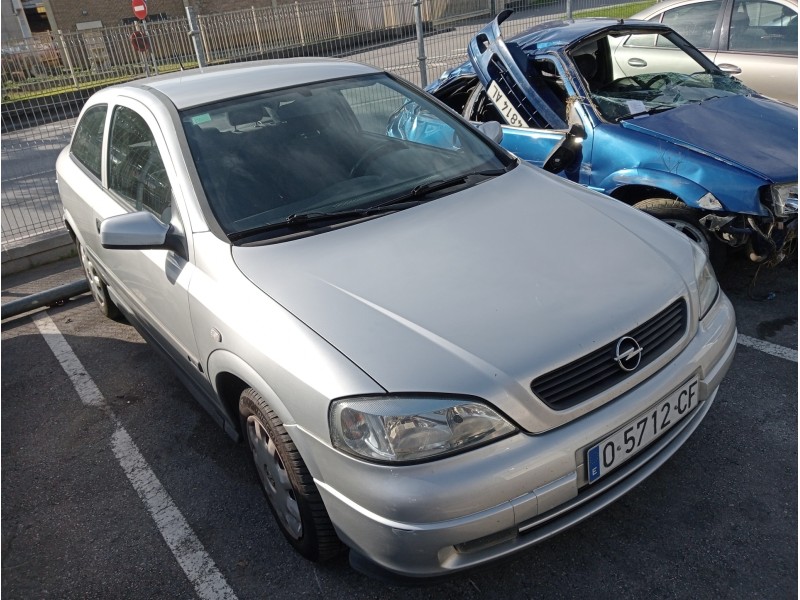 opel astra g berlina del año 1999