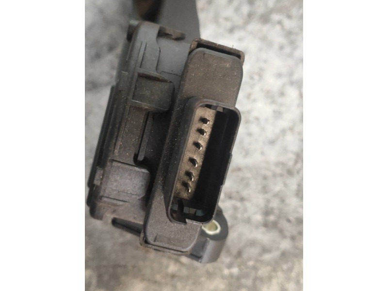 Recambio de potenciometro pedal para citroen c3 picasso live edition referencia OEM IAM 9681383980 6PV00994913 