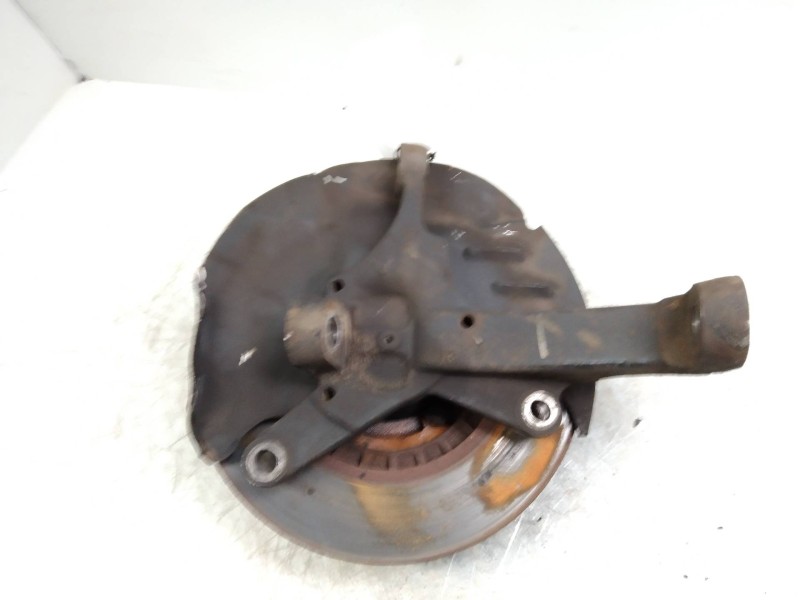 Recambio de mangueta delantera derecha para hyundai h 1 h 1 furg.caja cerr.c. puerta referencia OEM IAM   