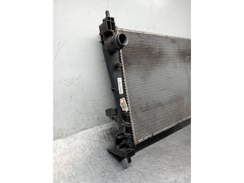 Recambio de radiador agua para fiat bravo (198) 1.6 16v active multijet (77kw) referencia OEM IAM 518969640  