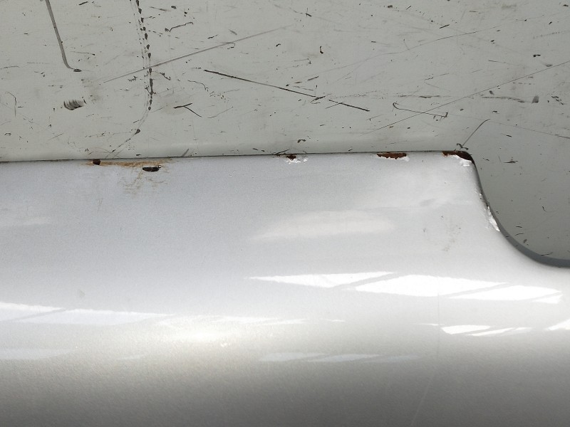 Recambio de capot para renault 5 (b/c40) 1.1 referencia OEM IAM   