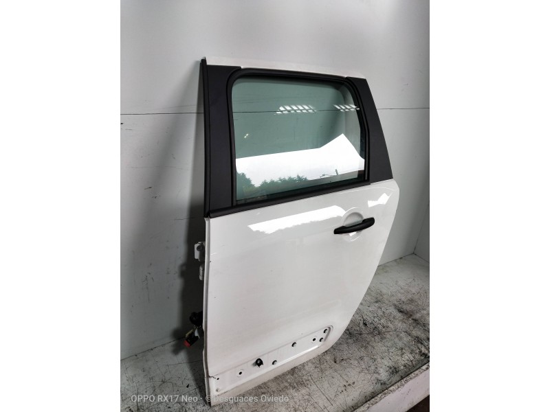 Recambio de puerta trasera izquierda para citroen c3 picasso live edition referencia OEM IAM   