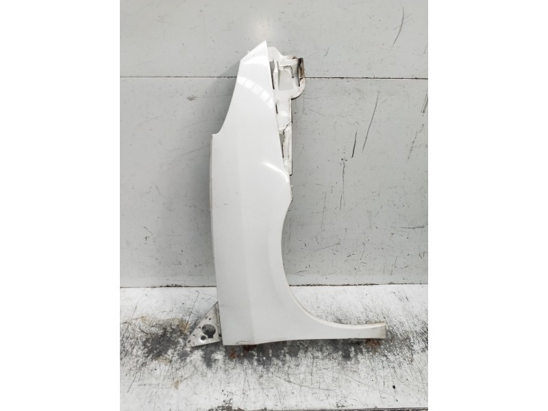 Recambio de aleta delantera derecha para citroen c8 hdi 120 premier referencia OEM IAM   