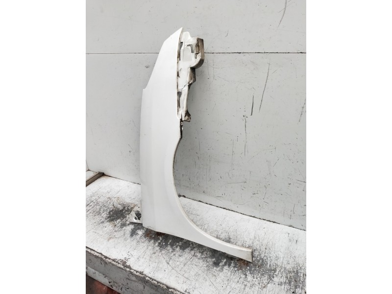 Recambio de aleta delantera derecha para citroen c8 hdi 120 premier referencia OEM IAM   