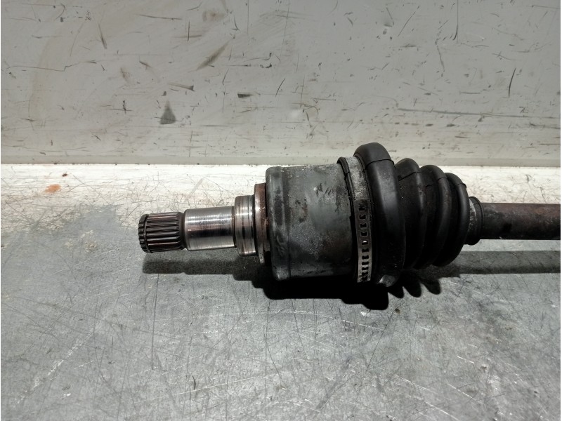 Recambio de transmision delantera izquierda para ford escort berlina 1.4 referencia OEM IAM   