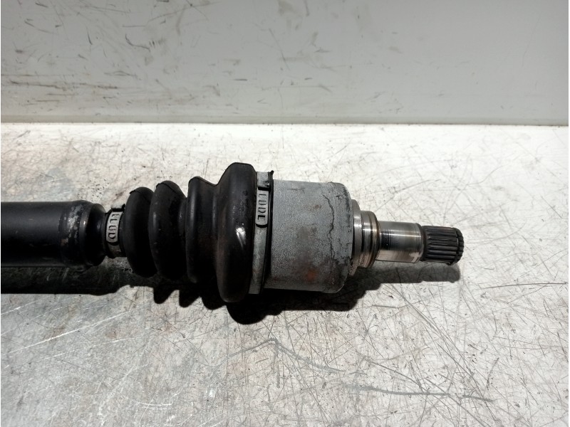 Recambio de transmision delantera derecha para ford escort berlina 1.4 referencia OEM IAM   