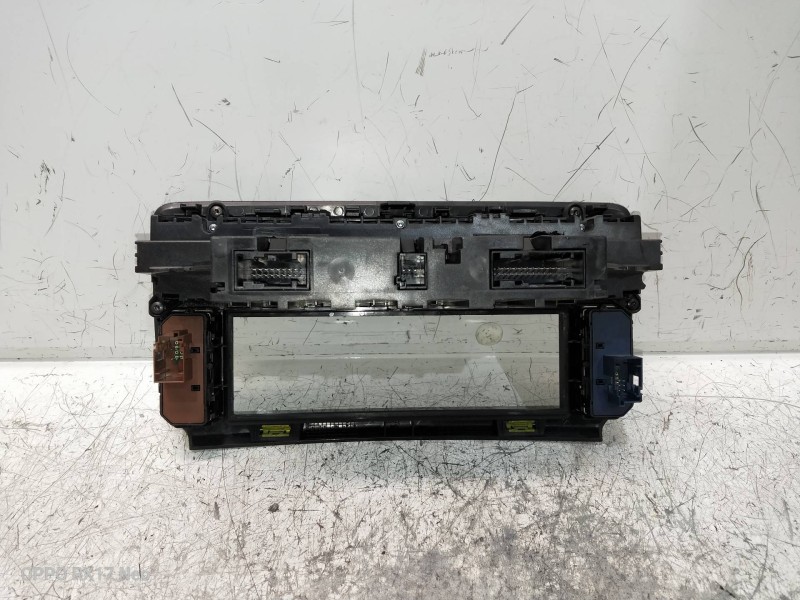 Recambio de mando calefaccion / aire acondicionado para citroen c5 berlina referencia OEM IAM 5HB00933209  