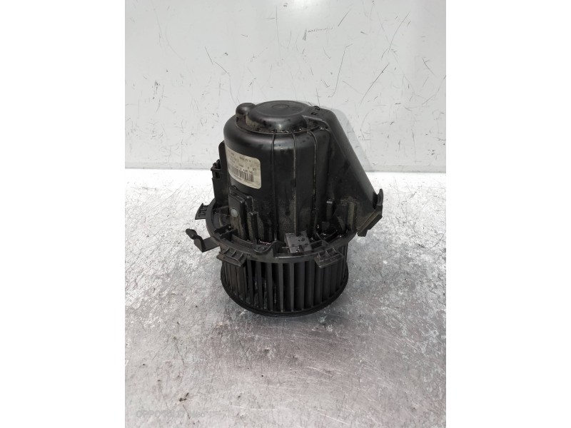 Recambio de motor calefaccion para citroen c5 berlina referencia OEM IAM L5771000  