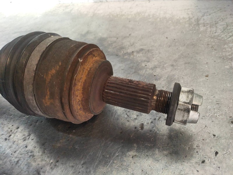 Recambio de transmision delantera izquierda para renault laguna iii authentique referencia OEM IAM 8200538941  