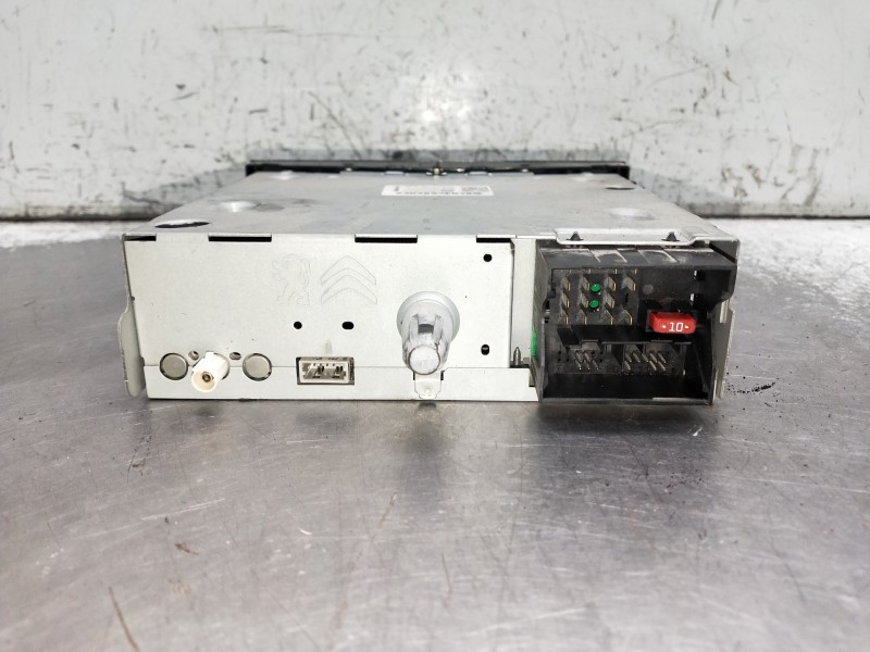 Recambio de sistema audio / radio cd para citroen berlingo cuadro referencia OEM IAM 98016070XT01  