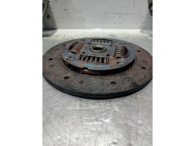 Recambio de kit embrague para kia carens (un) concept referencia OEM IAM   