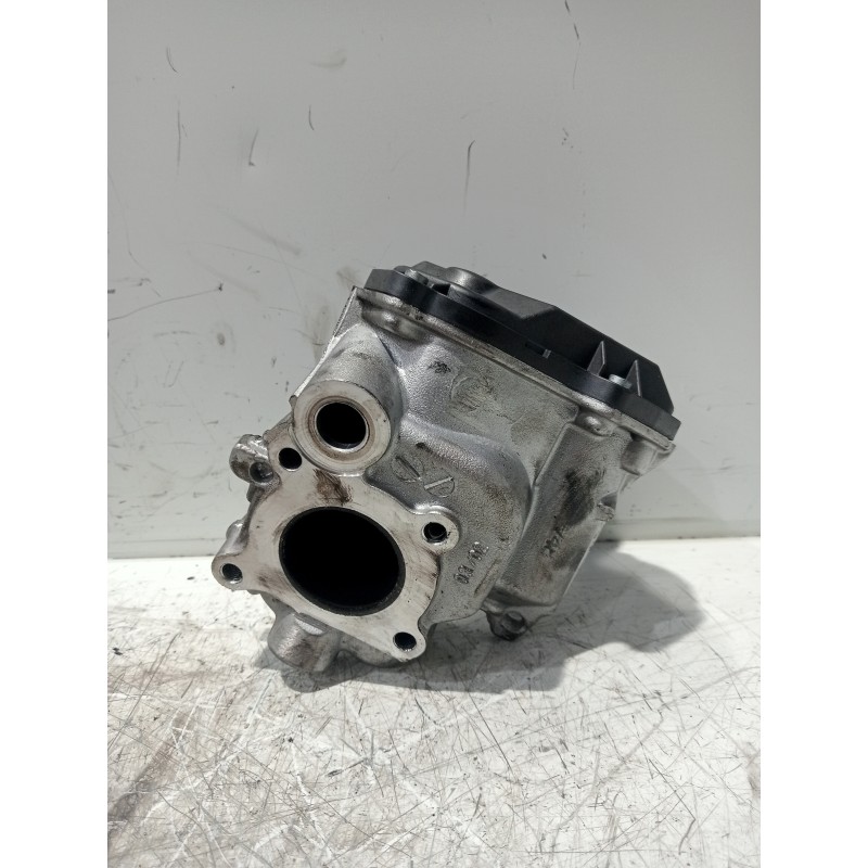 Recambio de valvula egr para mercedes clase c (w204) berlina c 200 cdi blueefficiency (204.001) referencia OEM IAM A6511400160Q0