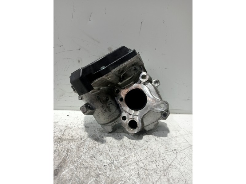 Recambio de valvula egr para mercedes clase c (w204) berlina c 200 cdi blueefficiency (204.001) referencia OEM IAM A6511400160Q0