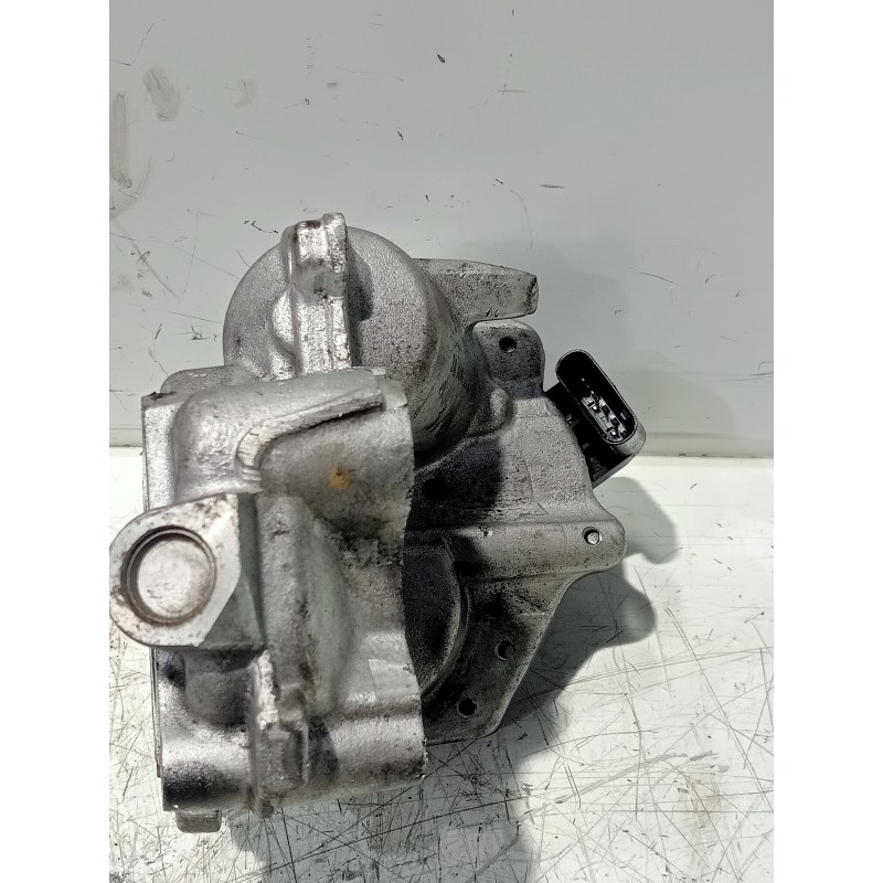 Recambio de valvula egr para mercedes clase c (w204) berlina c 200 cdi blueefficiency (204.001) referencia OEM IAM A6511400160Q0