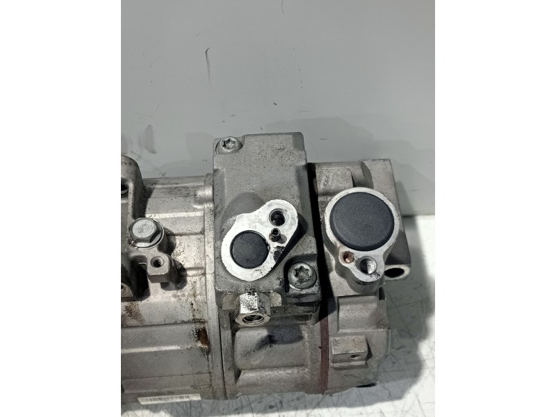 Recambio de compresor aire acondicionado para mercedes clase c (w204) berlina c 200 cdi blueefficiency (204.001) referencia OEM 