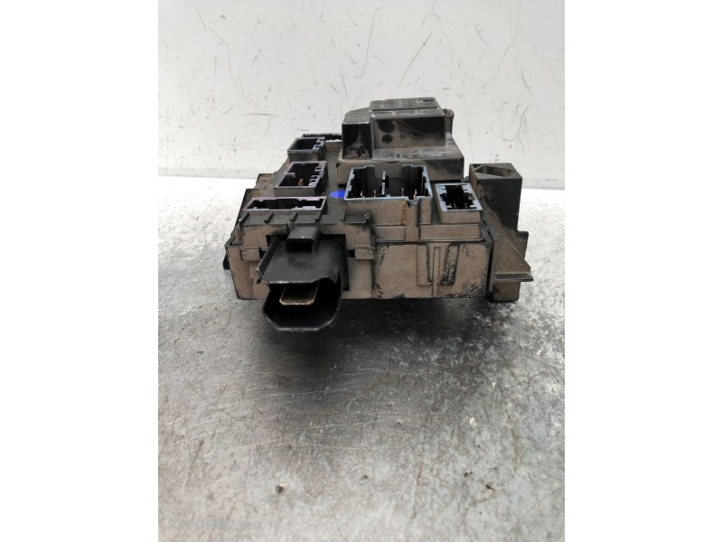 Recambio de caja reles / fusibles para ford expedition referencia OEM IAM  7L1T15604BK 