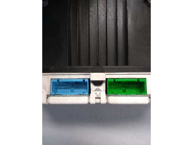 Recambio de cuadro instrumentos para honda civic berlina 3 (ep1/2) 1.6 vtec cat (d 16 v 1) referencia OEM IAM HR0287055 78100S31