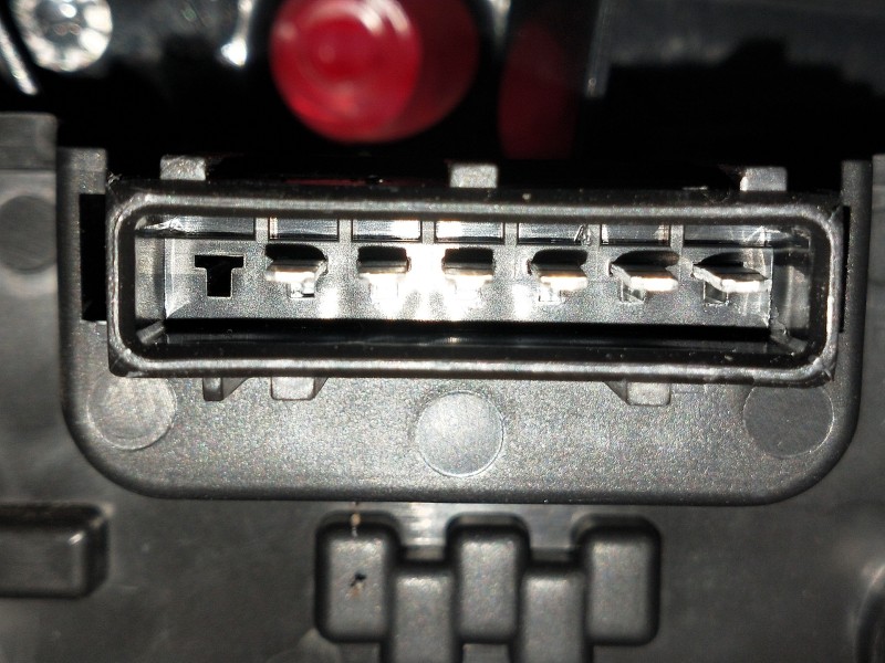 Recambio de piloto trasero izquierdo para citroen xsara berlina 1.4i sx referencia OEM IAM   