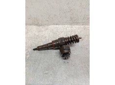 Recambio de inyector para volkswagen passat berlina (3b3) highline referencia OEM IAM 0414720028 038130073AA 