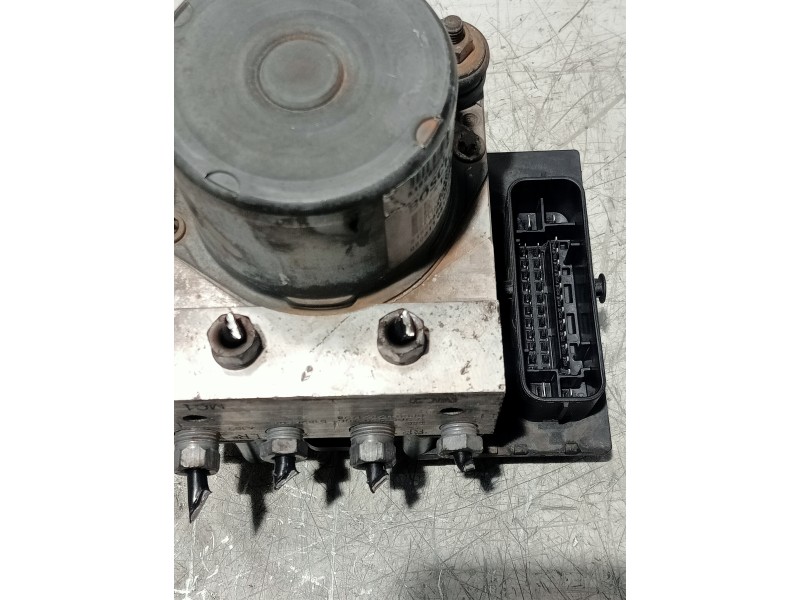Recambio de abs para fiat grande punto (199) 1.4 16v active referencia OEM IAM 0265950973 0265230306 51826508