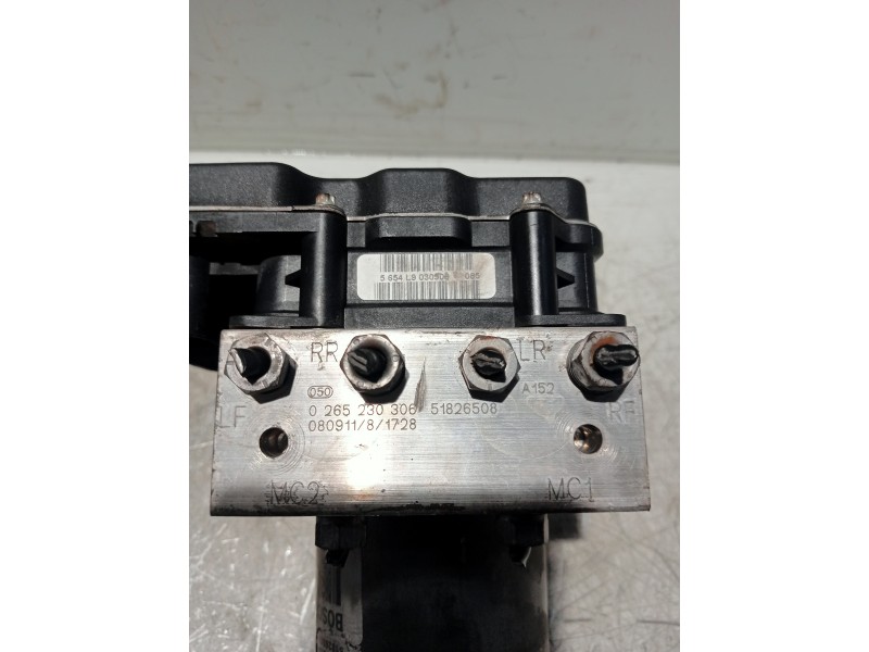 Recambio de abs para fiat grande punto (199) 1.4 16v active referencia OEM IAM 0265950973 0265230306 51826508