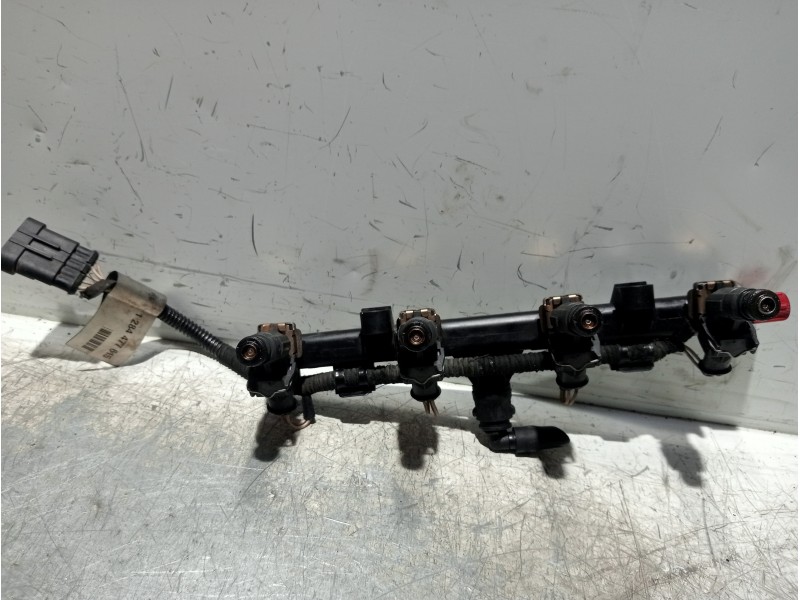 Recambio de rampa inyectora para fiat grande punto (199) 1.4 16v active referencia OEM IAM 0280151 1284477615 