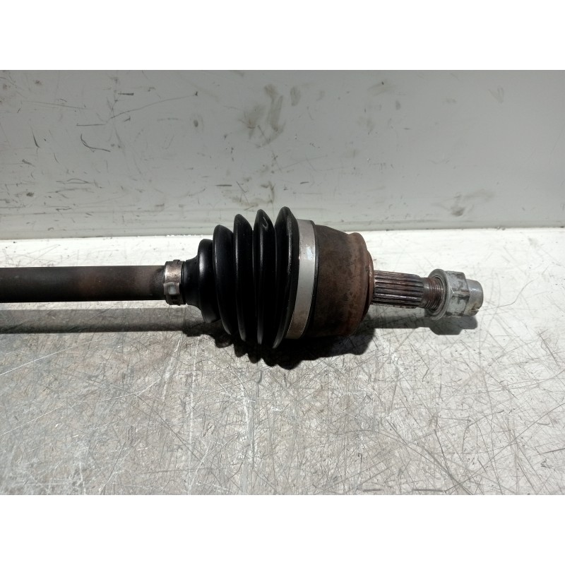 Recambio de transmision delantera derecha para fiat grande punto (199) 1.4 16v active referencia OEM IAM 55700559 807812 