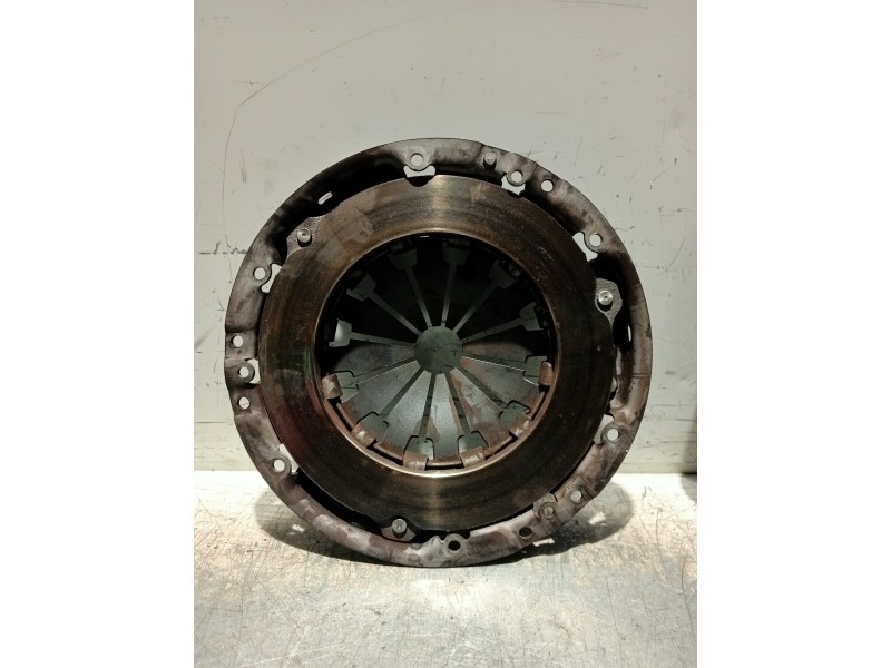 Recambio de kit embrague para fiat grande punto (199) 1.4 16v active referencia OEM IAM 3000950821  