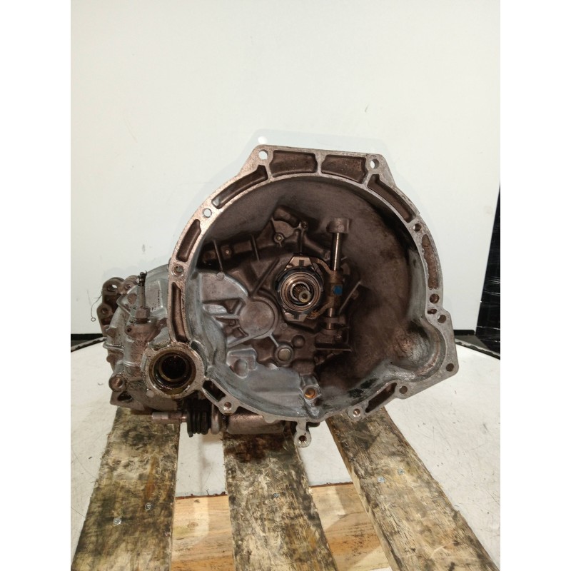 Recambio de caja cambios para ford escort berlina 1.4 referencia OEM IAM 87TT7F096AA  5V
