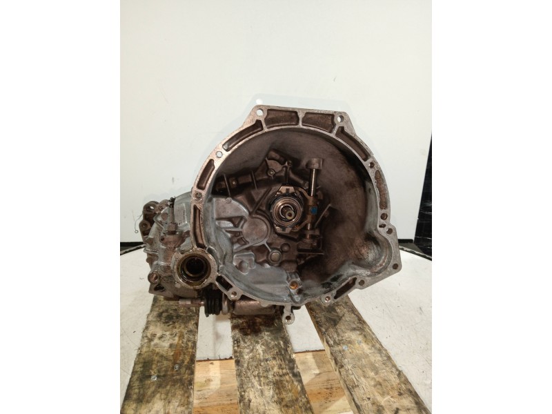 Recambio de caja cambios para ford escort berlina 1.4 referencia OEM IAM 87TT7F096AA  5V