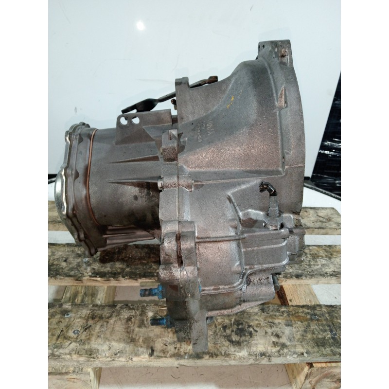 Recambio de caja cambios para ford escort berlina 1.4 referencia OEM IAM 87TT7F096AA  5V