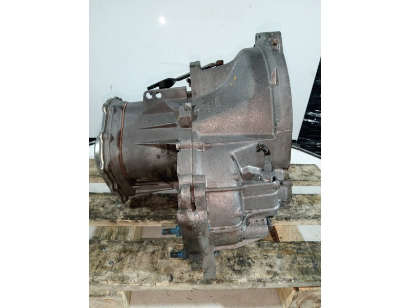 Recambio de caja cambios para ford escort berlina 1.4 referencia OEM IAM 87TT7F096AA  5V