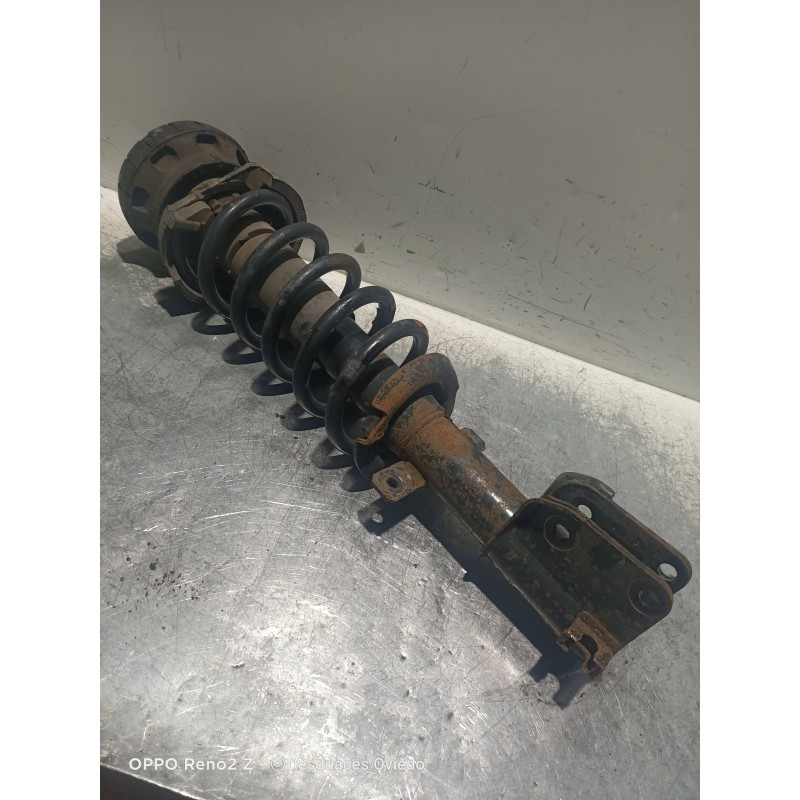 Recambio de amortiguador delantero derecho para nissan primastar (x..) avantour l1h1 2,7 t / 7-sitzer referencia OEM IAM   