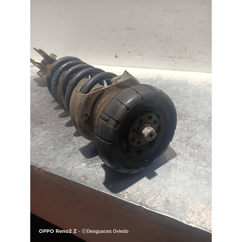 Recambio de amortiguador delantero derecho para nissan primastar (x..) avantour l1h1 2,7 t / 7-sitzer referencia OEM IAM   