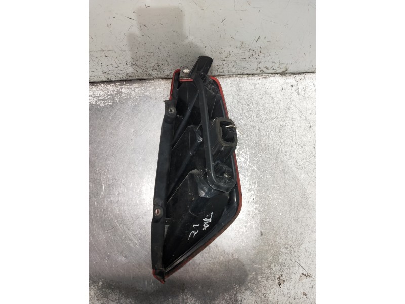 Recambio de piloto trasero izquierdo para fiat grande punto (199) 1.4 16v dynamic referencia OEM IAM   