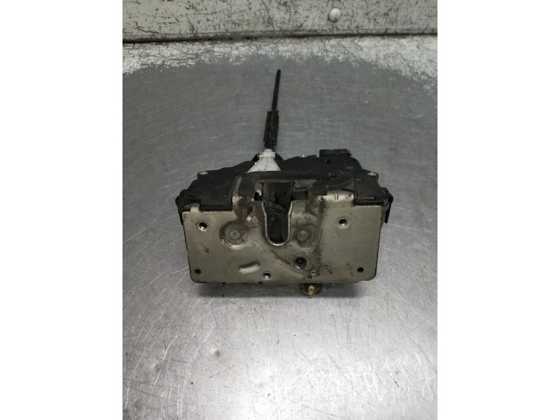 Recambio de motor cierre centralizado delantero derecho para fiat grande punto (199) 1.4 16v dynamic referencia OEM IAM 55702904